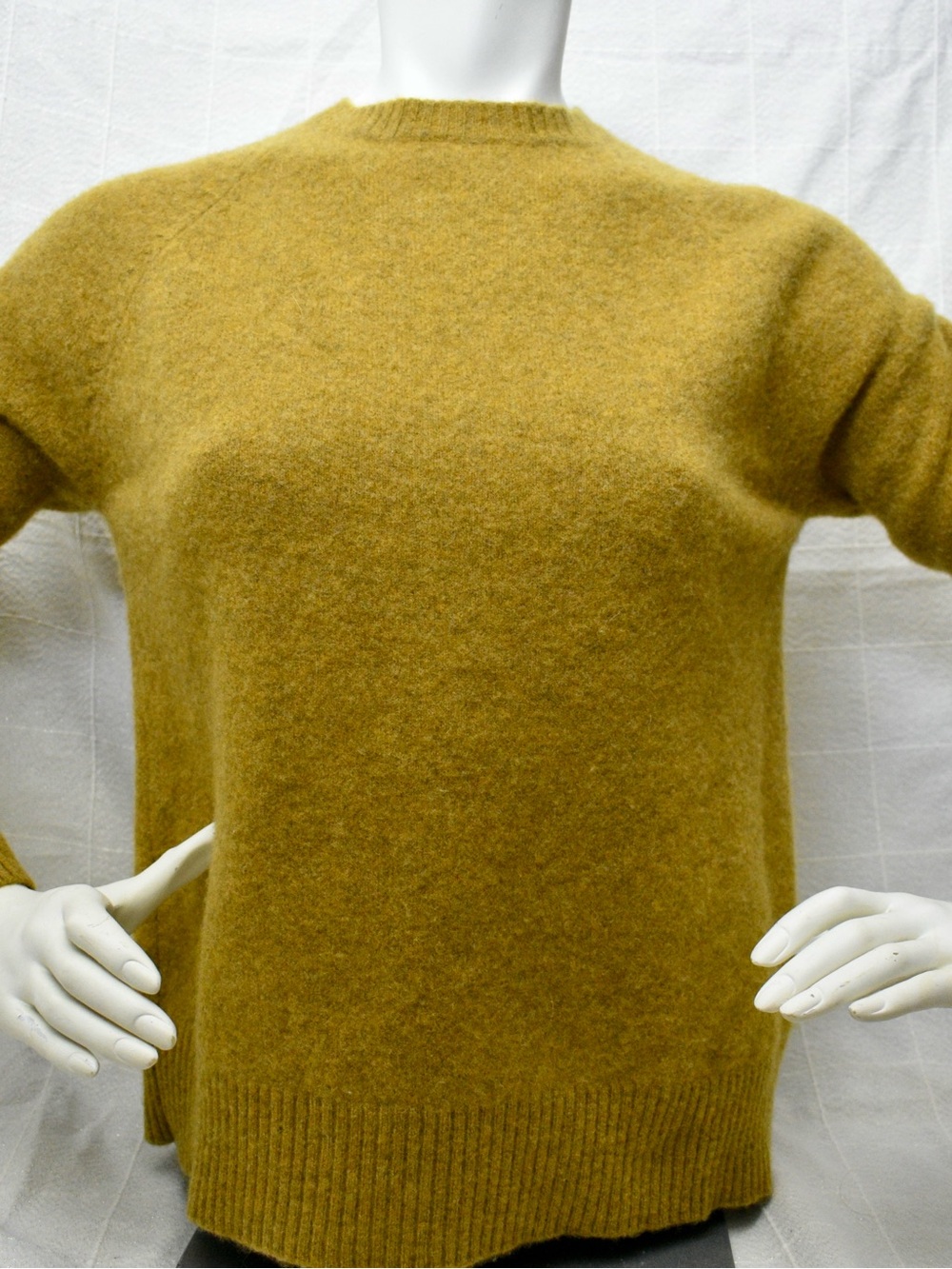 J.Crew Women’s Large 100% Premium Lambswool Sweater Mustard Gold Crewneck